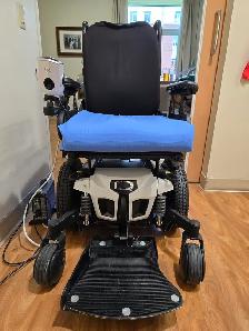 Quantum Edge Power Chair - Photo 7