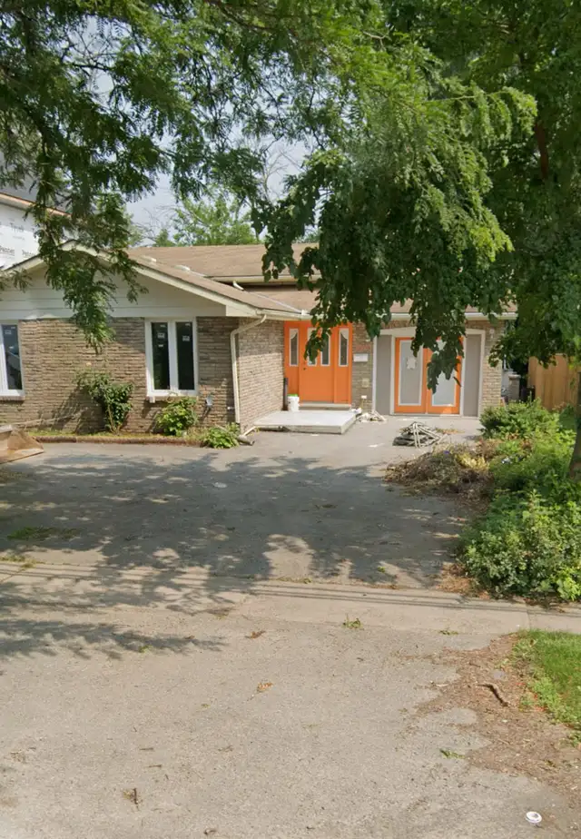 Niagara Falls 2-3 Bedroom APTS in a house all inclusive