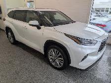 2023 Toyota Highlander hybrid LIMITED AWD,