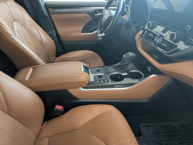 2023 Toyota Highlander hybrid LIMITED AWD, - Photo 7