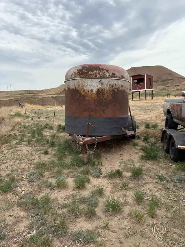 16 ft tandem axle horse trailer