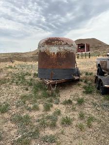 16 ft tandem axle horse trailer