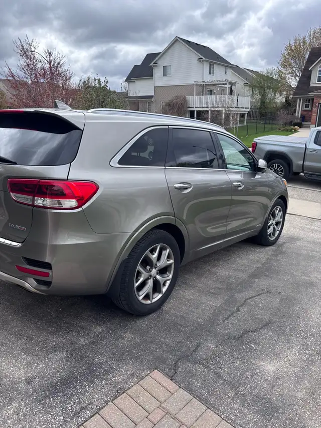 2018 Kia Sorento SX - Photo 4