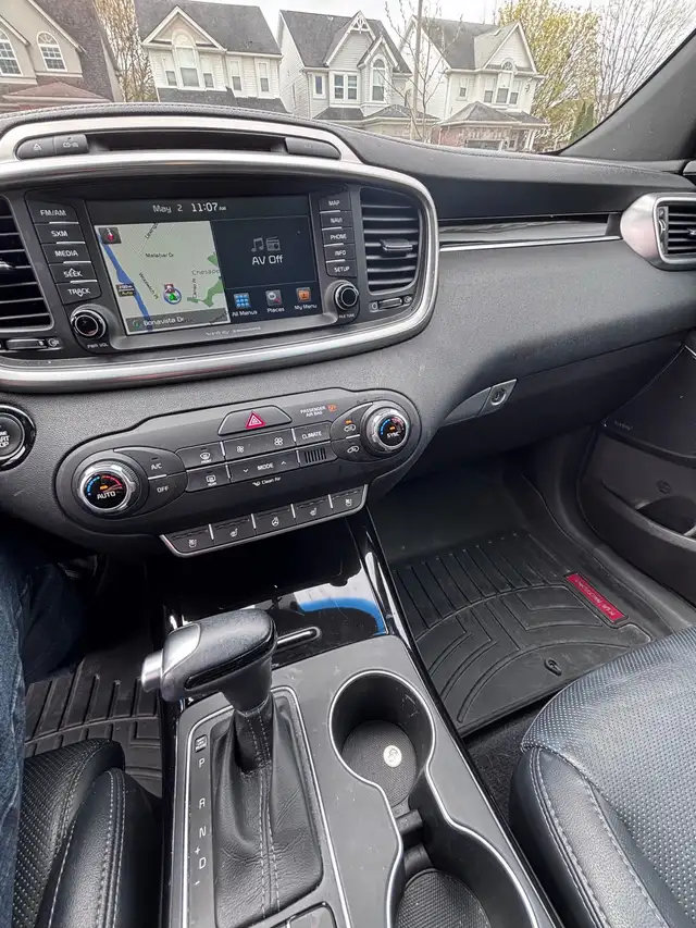 2018 Kia Sorento SX - Photo 8
