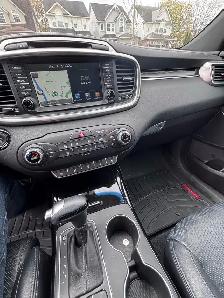 2018 Kia Sorento SX - Photo 8