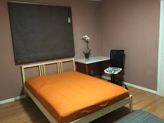 Private room  for rent - female only