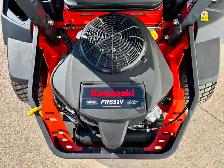 2026 Kubota Z232KW-42 Zero Turn w/ Suspension Seat Kit - Photo 5