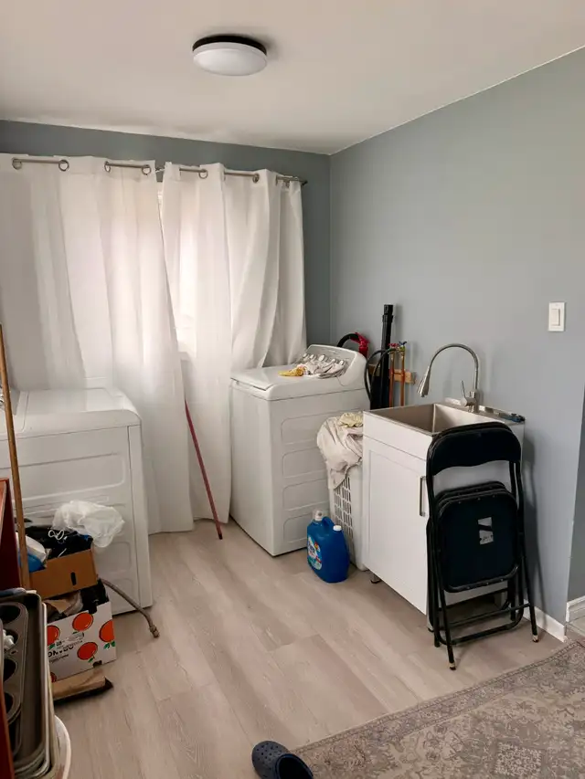 FOR SALE BY OWNER – FULLY RENOVATED 6-BED 3-BATH 2-KITCHENS - Photo 8