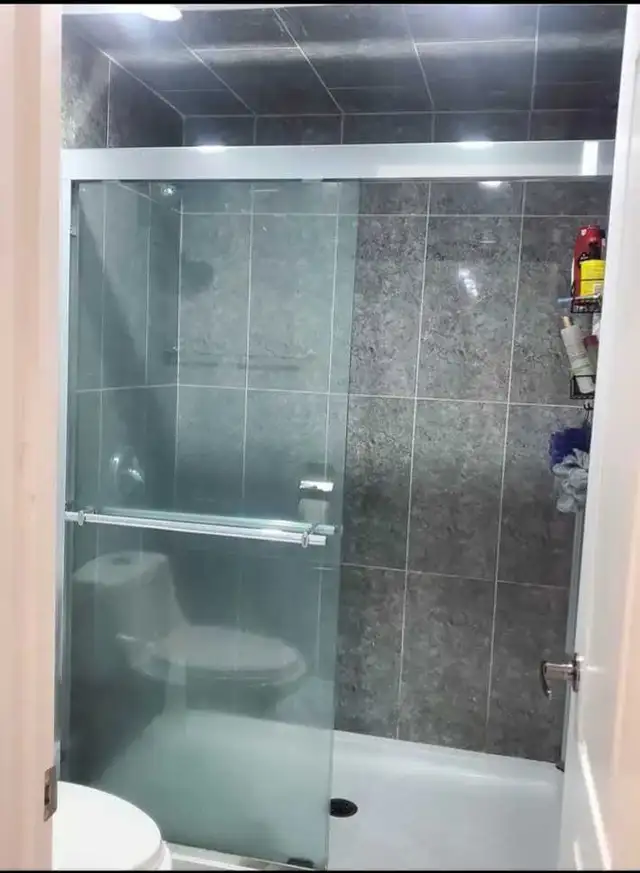 Beautiful Legal 2 bedroom basement available for rent!! - Photo 6