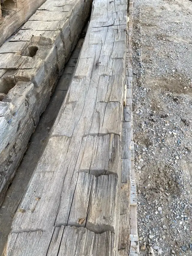 150 year old barn beams - Photo 4