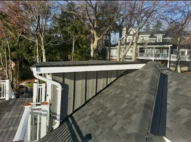 Local ROOFING - Photo 4