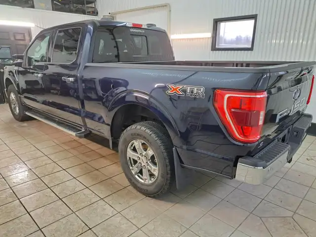 Ford F-150 XLT cabine SuperCrew 4RM caisse de 6,5 pi 2022 à vend - Photo 2