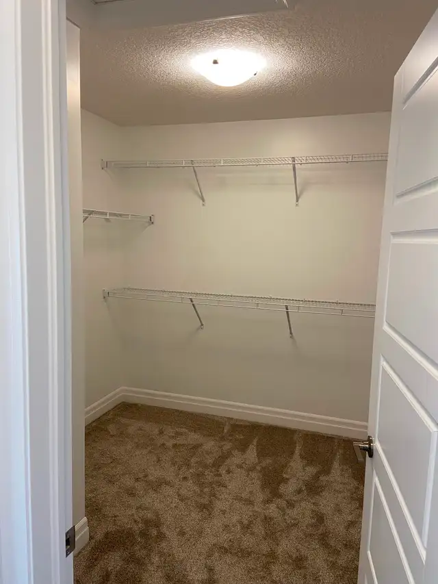 Room for rent - Photo 8