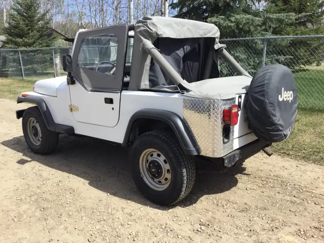 Jeep YJ - Photo 2