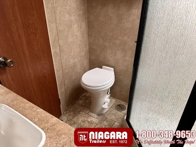2012 K-Z INC. DURANGO 295CS Fifth Wheel - Photo 21