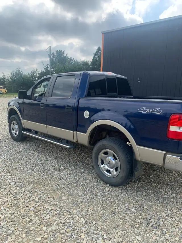 Ford truck - Photo 5