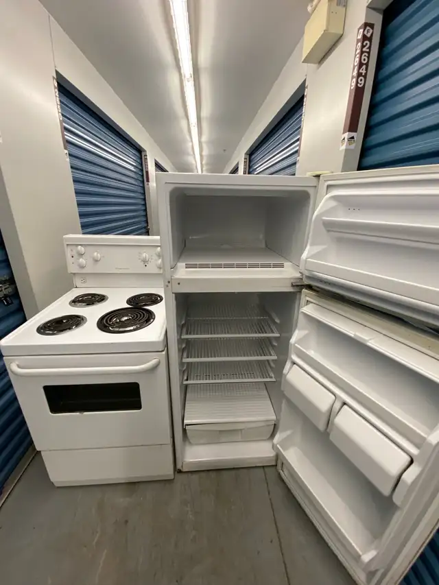 24 INCH FRIDGE N STOVE - Photo 6