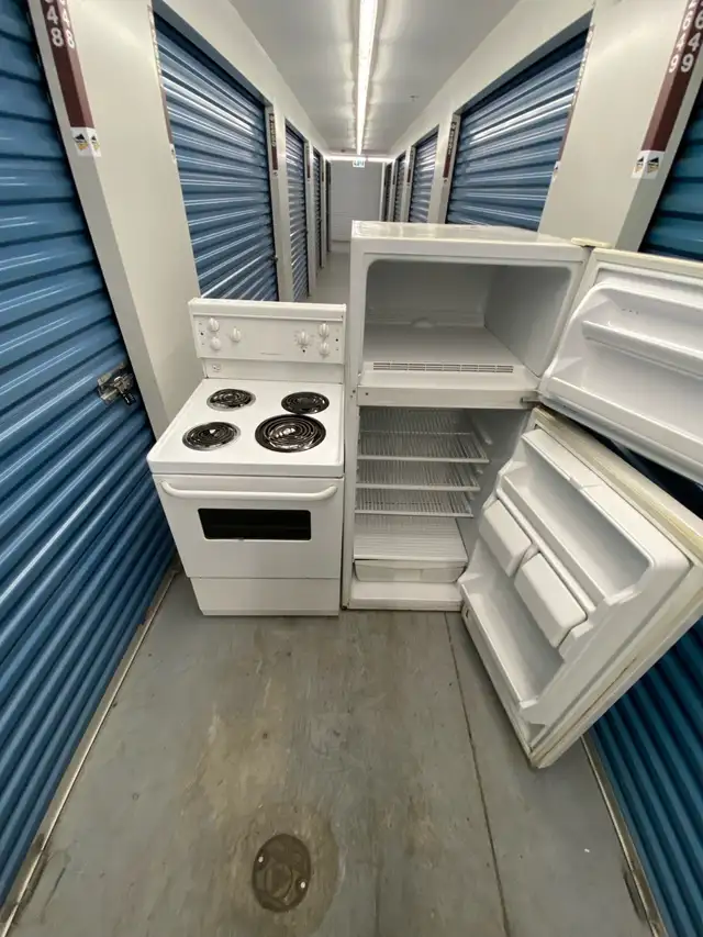 24 INCH FRIDGE N STOVE - Photo 7