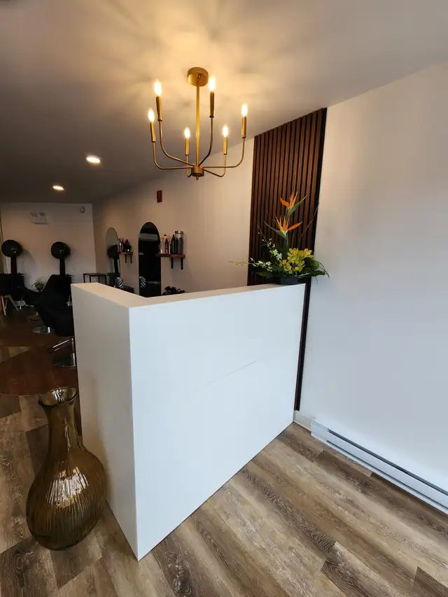 2 Hairstylist chair rental and 1 esthetic room available