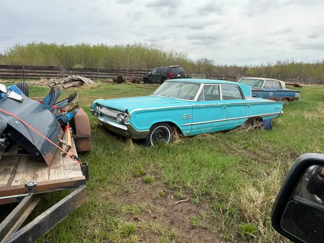 CLASSICS TRUCK CARS Chevy Fords Body and Mechanical Extra Parts - Photo 8