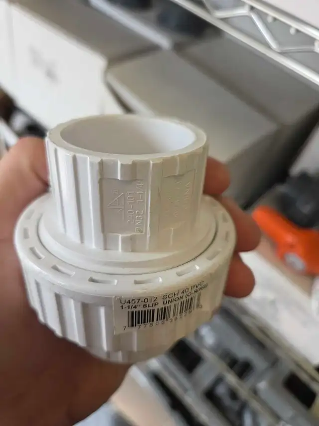 1 1/4' PVC S40 Union