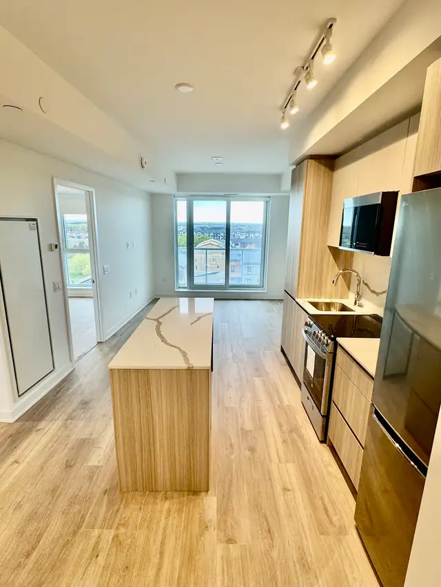 Spacious 1 Bed  Den Apartment for Rent- Below Market Rent!