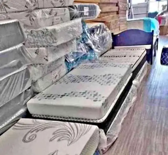 King Mattress Offer – Comfortable Mattress – GTA Same Day - Photo 3