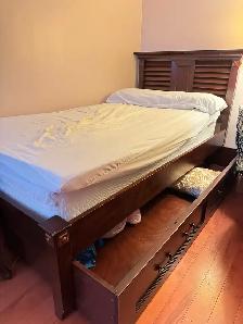Bombay Trundle Bed Twin with mattress