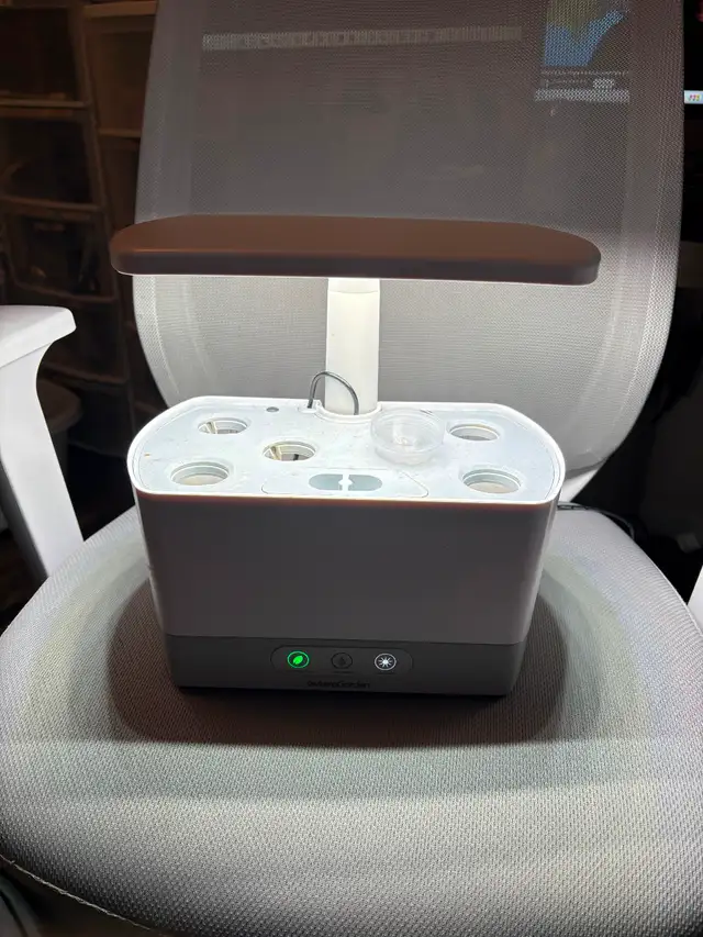 AeroGarden - Photo 2
