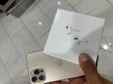 iPhone 12 Pro max 128GB Airpods Pkg/Delivery - Photo 8