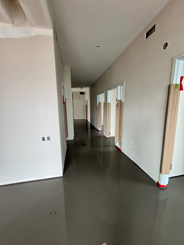 Concrete finisher
