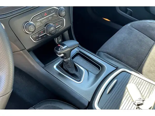 2023 Dodge Charger Scat Pack Super Bee 6.4L HEMI V8 RWD - Photo 8