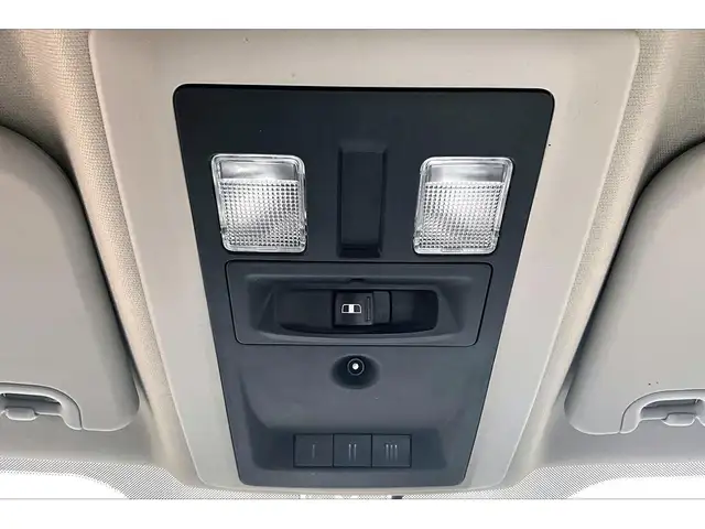 2011 Ram 1500 Sport Crew Cab | AS IS | 4X4 - Photo 16