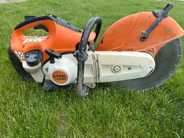 Stihl TS 420 Concrete Saw