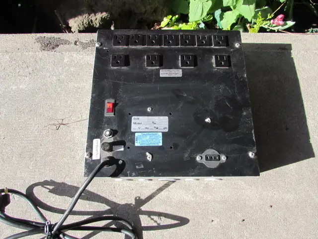Pro built electrical sub panel 110 volts, fused at 10 amps