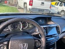 2016 Honda Accord LX - Photo 9