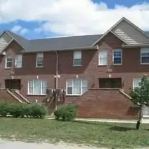 Student Housing Near Fanshawe College, London ON - Photo 4