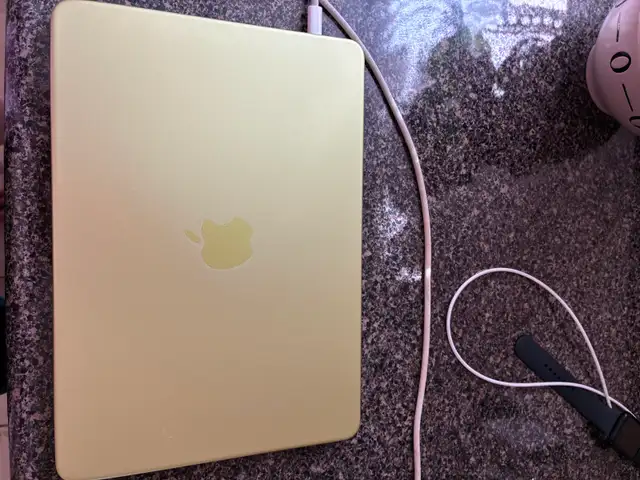 Macbook Neo Citrus 256GB Apple Care included - Photo 2