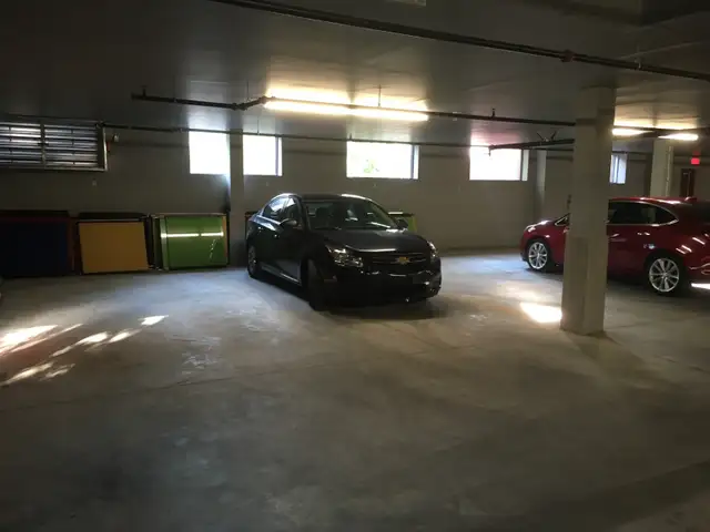 1 1/2 à louer à 3 min. du terminus de St-Eustache - Photo 8