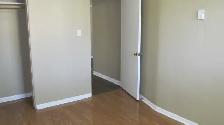 Queen's Students – 3 Bedroom Apt – Available September 1 - Photo 3
