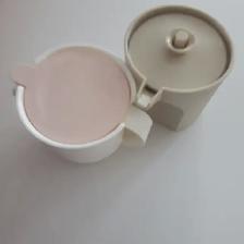 5ITEMSNEUFS TUPPERWARE:SUCRIERCRÈMIERPOT PLAT ACCESSOIRES$5.00CH