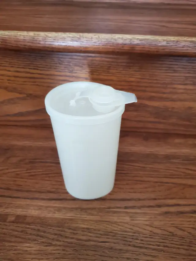 5ITEMSNEUFS TUPPERWARE:SUCRIERCRÈMIERPOT PLAT ACCESSOIRES$5.00CH - Photo 2