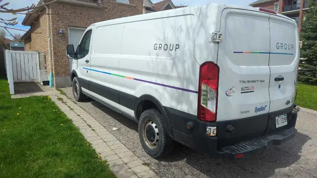 2018 Ford Transit 350 Cargo Van - Photo 2