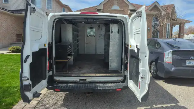 2018 Ford Transit 350 Cargo Van - Photo 6