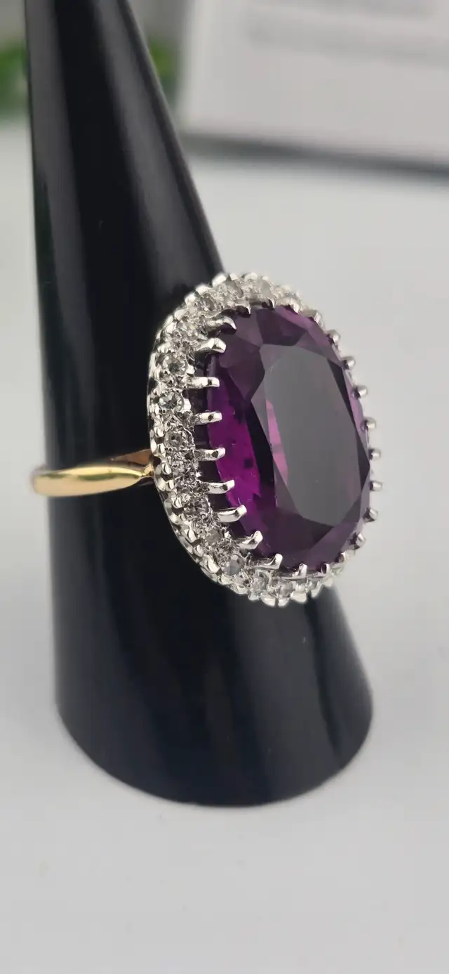 14KT Colour‐Change Sapphire Ring w/ Diamond Accents (#7496)