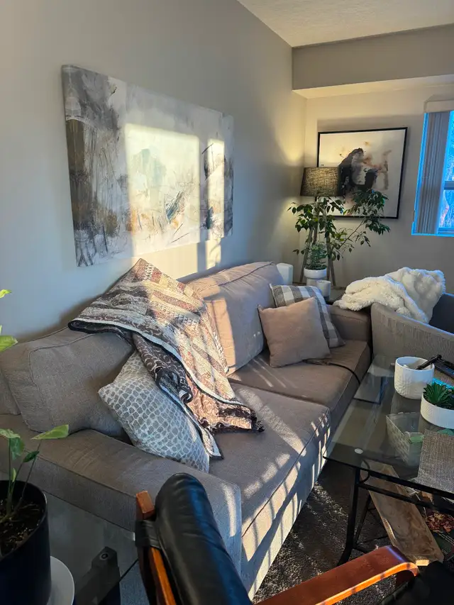 Student room for rent 700 a month five minute walk to Waterloo U - Photo 6