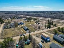Well-built 1100sqft Bungalow just a short walk from the lake! - Photo 9