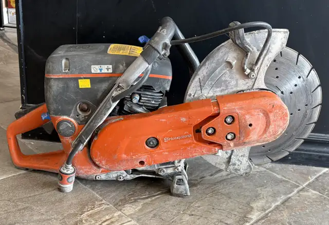 Husqvarna K770 Gas Quick Cut with 12' Blade