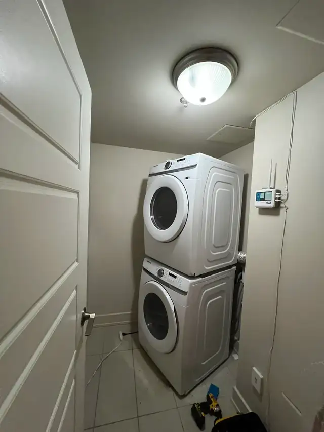 URGENT CONDO 3 ET 1/2 TOUT MEUBLÉ ET TOUT INCLUS 1ERJUIN LAVAL - Photo 6