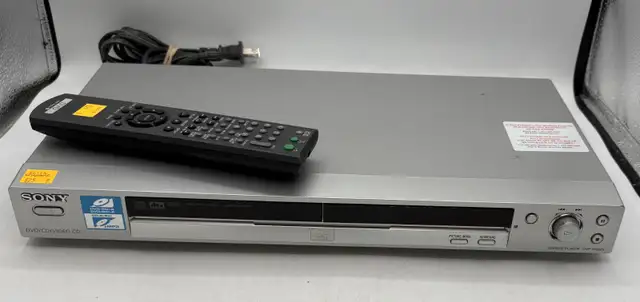 Sony dvp-ns325 DVD & CD Player - With Remote